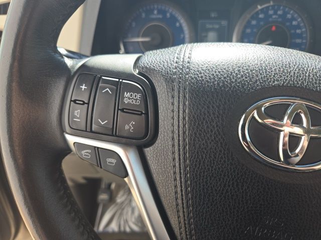 2015 Toyota Sienna XLE West Burlington IA
