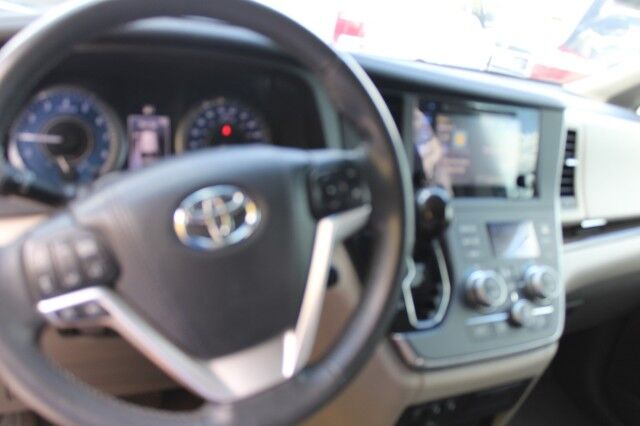2015 Toyota Sienna XLE premium XLE premium Melbourne FL