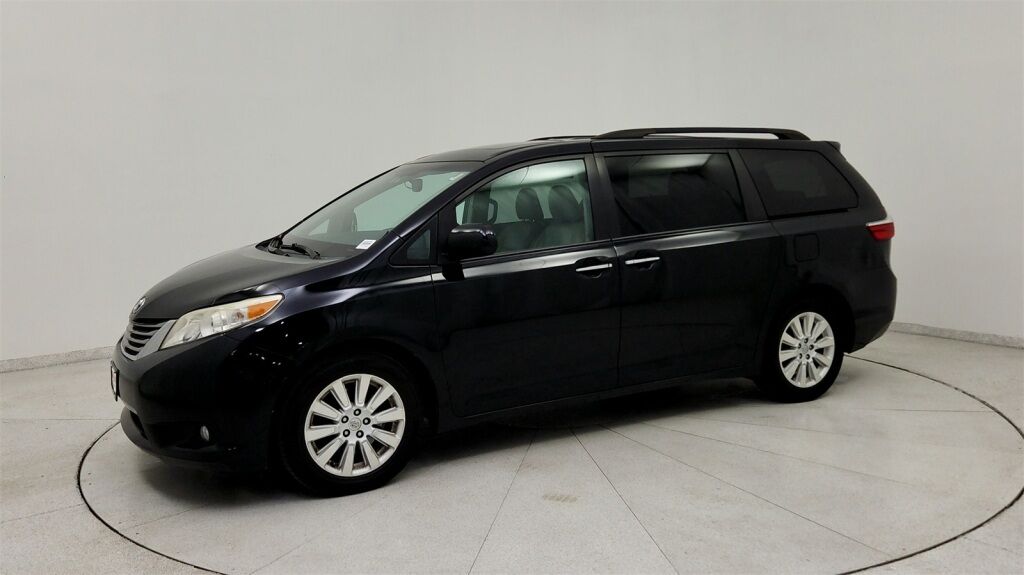 2015 Toyota Sienna XLE Laurel MD