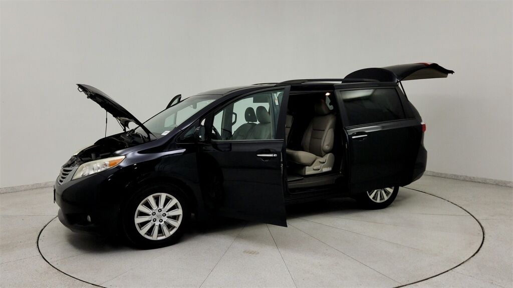 2015 Toyota Sienna XLE Laurel MD