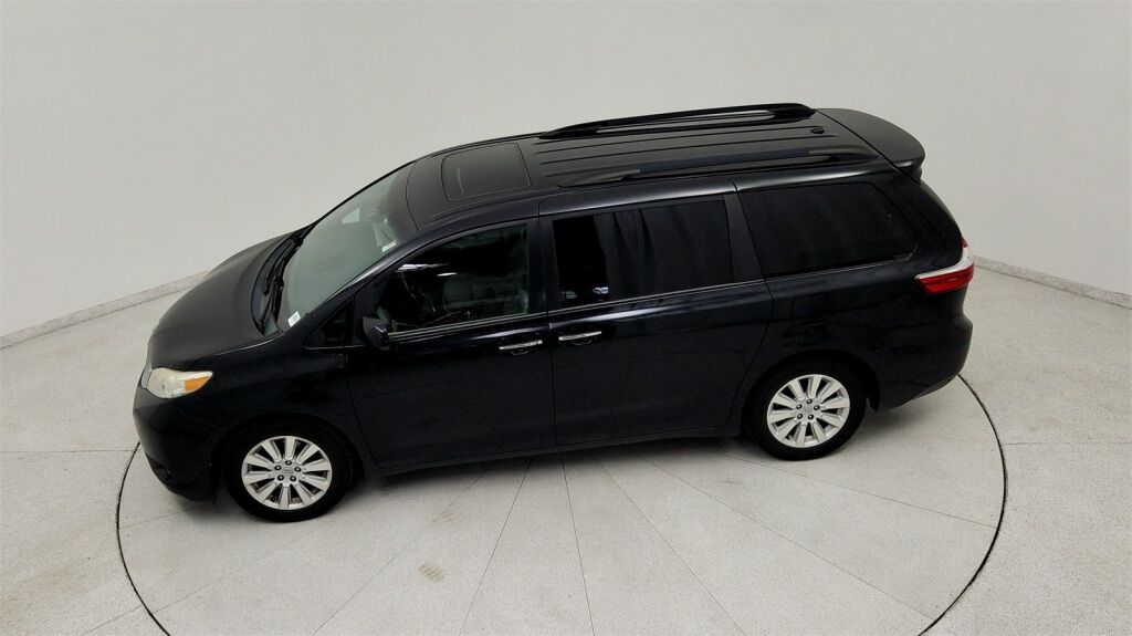 2015 Toyota Sienna XLE Laurel MD