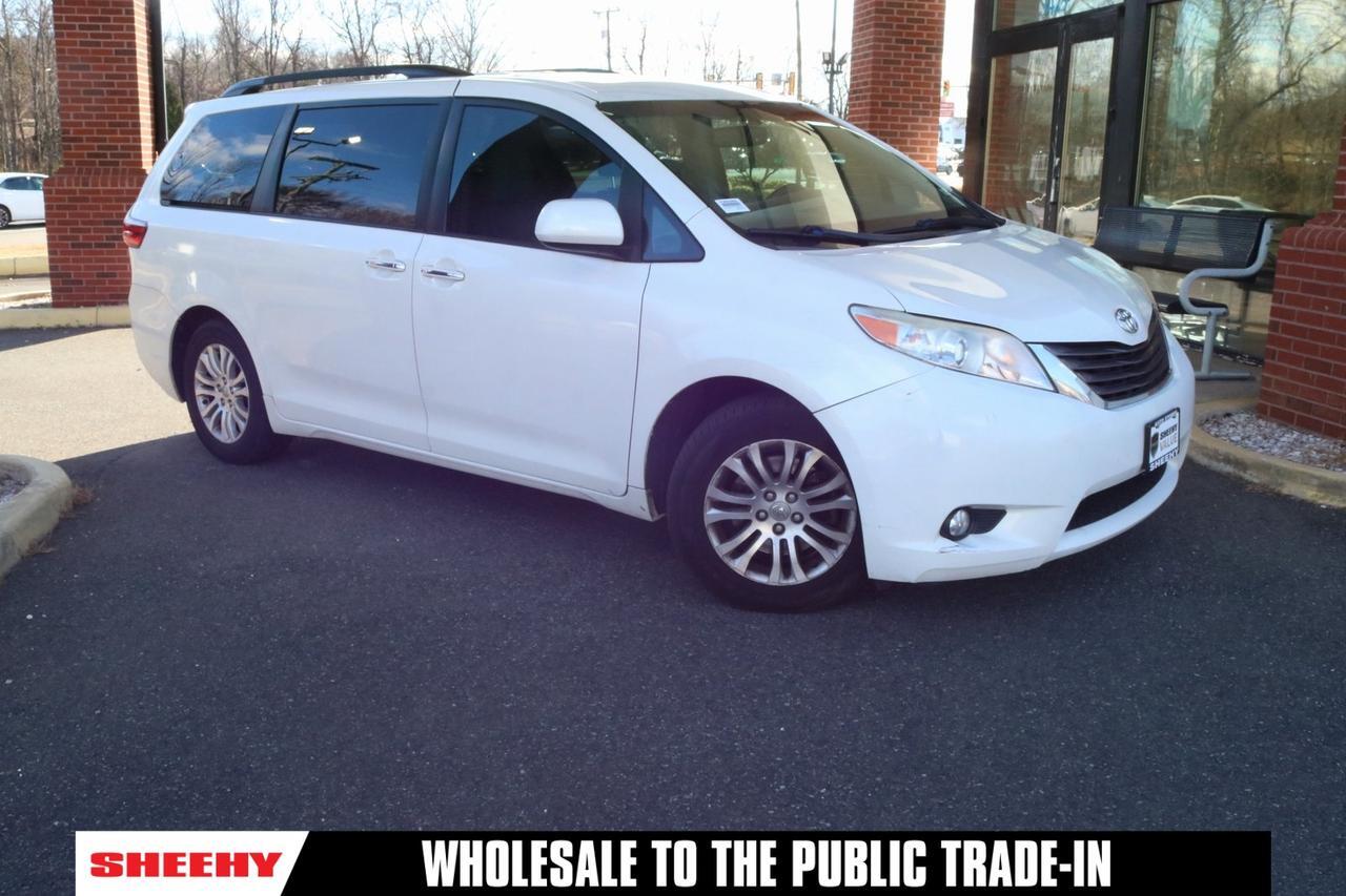 2015 Toyota Sienna XLE