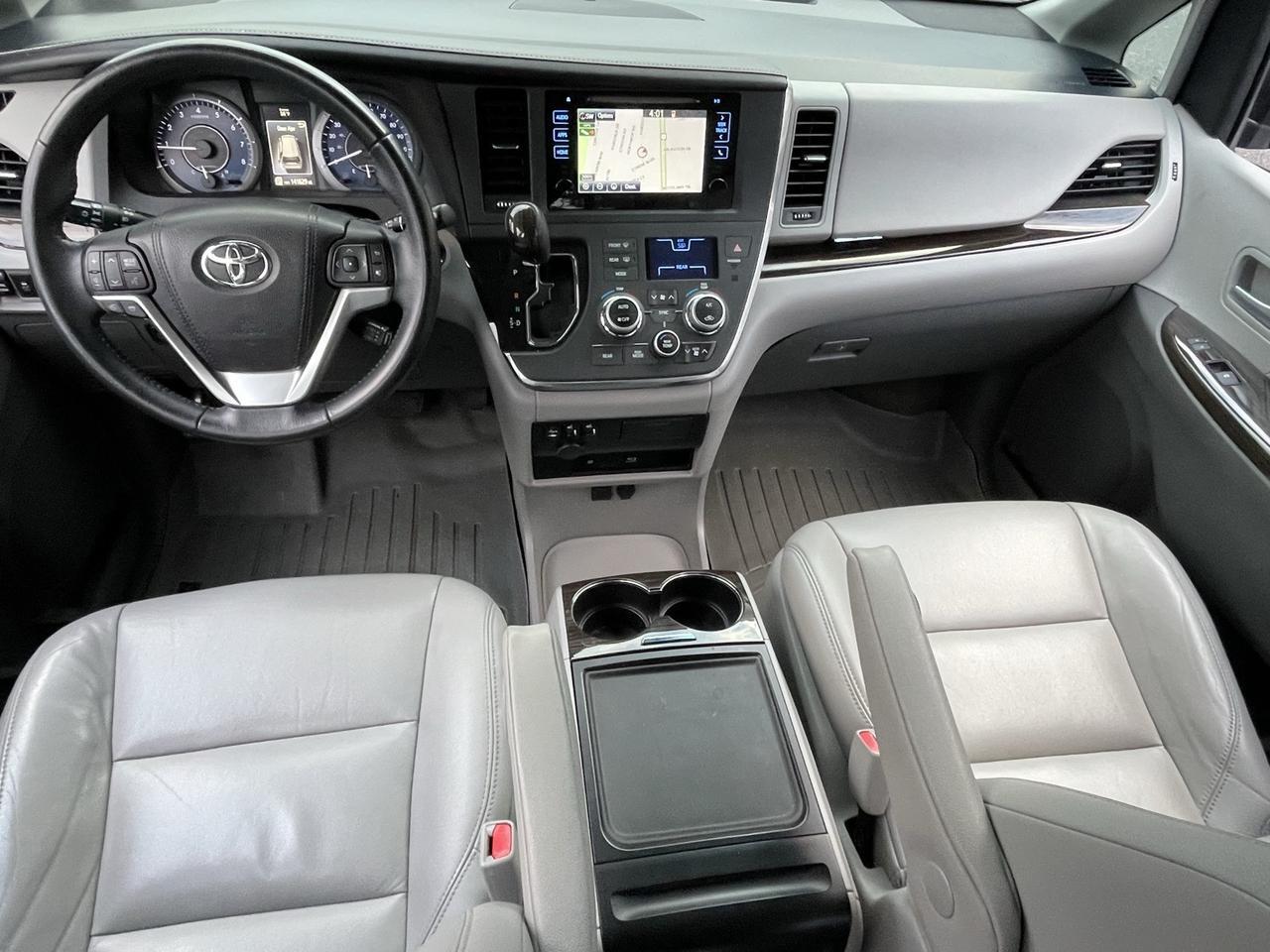 2015 Toyota Sienna XLE Alexandria VA