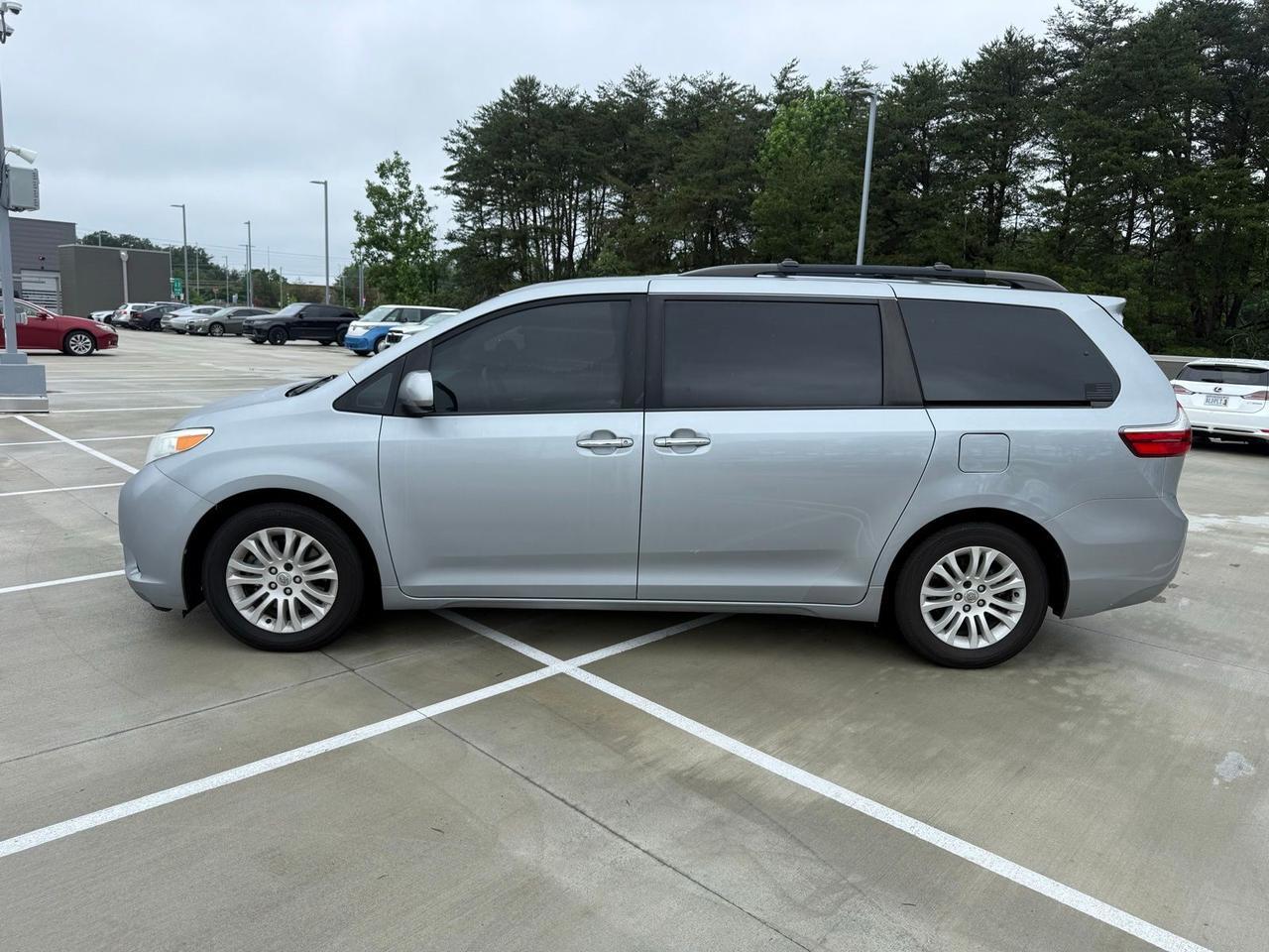 2015 Toyota Sienna XLE Springfield VA