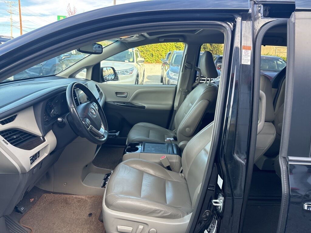 2015 Toyota Sienna XLE Cockeysville MD