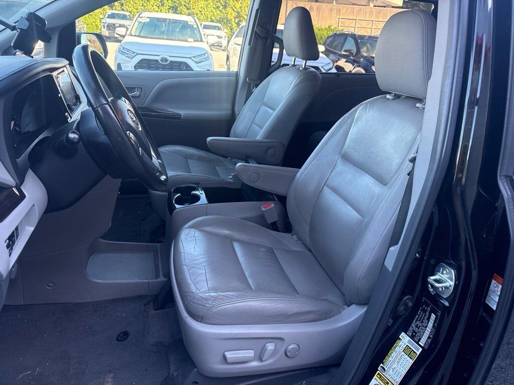 2015 Toyota Sienna XLE Cockeysville MD