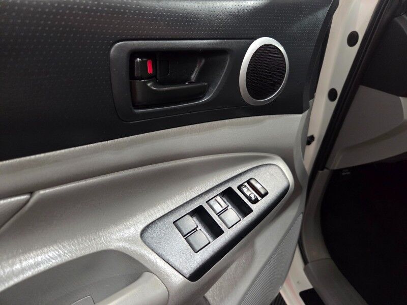 2015 Toyota Tacoma PreRunner 2.7L I-4 Keyless Remote Touch Screen Camera FREE WARRANTY Arlington TX