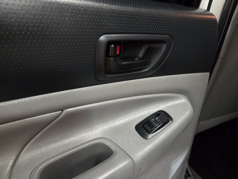 2015 Toyota Tacoma PreRunner 2.7L I-4 Keyless Remote Touch Screen Camera FREE WARRANTY Arlington TX