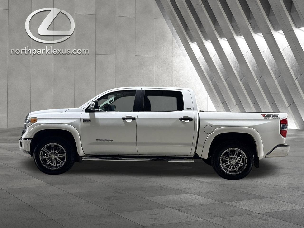 2015 Toyota Tundra 2WD Truck SR5