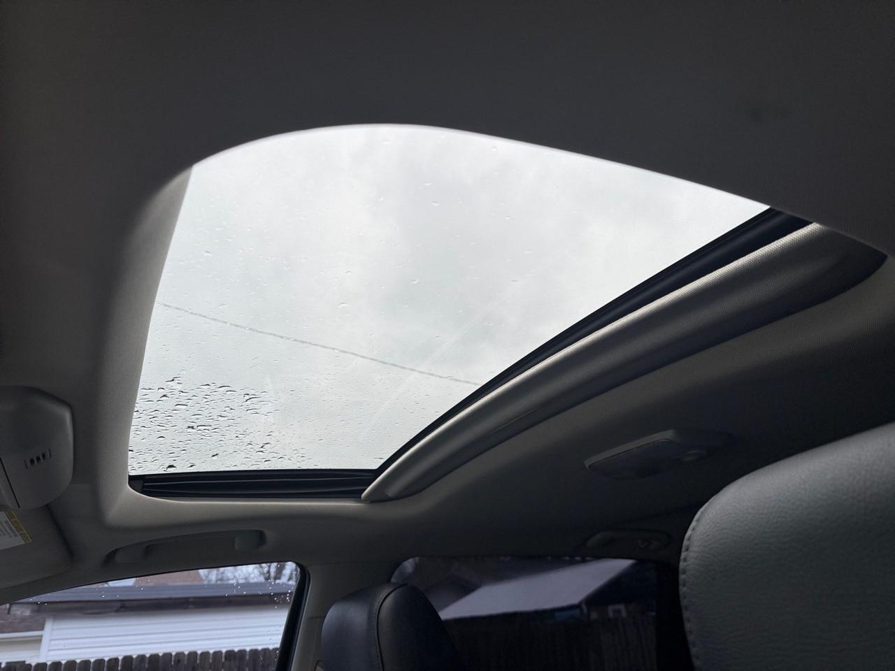 2015 Toyota Tundra 4WD Truck LIMITED, RUNNING BOARDS, TOW PACKAGE, SUNROOF, HEATED SEATS, KEYLESS ENTRY, BLUETOOTH, POWER/HEATED MIRRORS, BED LINER, LIFTED, OFF ROAD WHEELS, BACKUP CAMERA, CLEAN CARFAX, LOW MILES! Norfolk VA