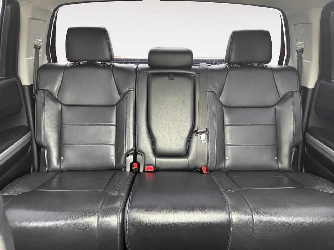 2015 Toyota Tundra 4WD Truck LIMITED, RUNNING BOARDS, TOW PACKAGE, SUNROOF, HEATED SEATS, KEYLESS ENTRY, BLUETOOTH, POWER/HEATED MIRRORS, BED LINER, LIFTED, OFF ROAD WHEELS, BACKUP CAMERA, CLEAN CARFAX, LOW MILES! Norfolk VA