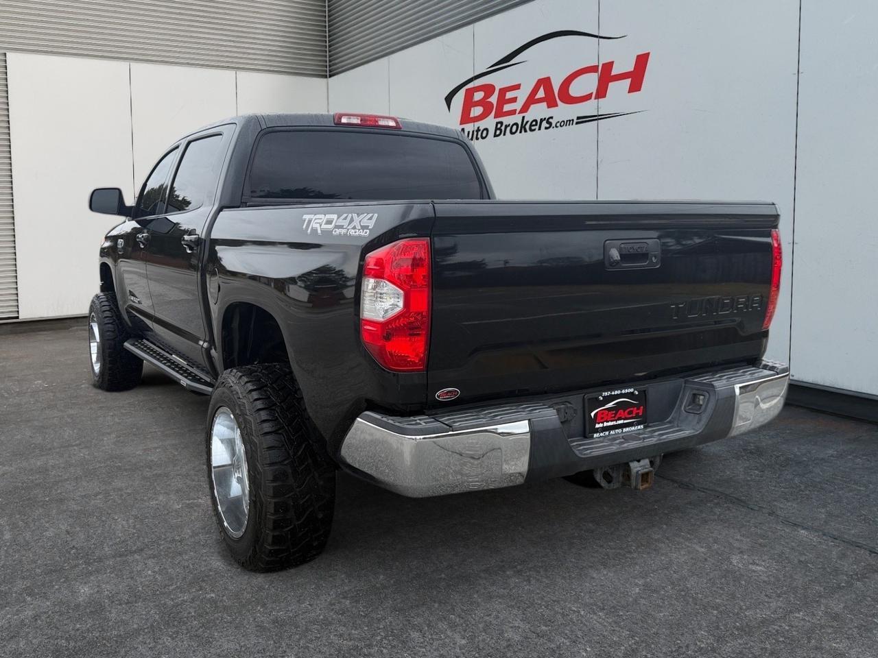 2015 Toyota Tundra 4WD Truck LIMITED, RUNNING BOARDS, TOW PACKAGE, SUNROOF, HEATED SEATS, KEYLESS ENTRY, BLUETOOTH, POWER/HEATED MIRRORS, BED LINER, LIFTED, OFF ROAD WHEELS, BACKUP CAMERA, CLEAN CARFAX, LOW MILES! Norfolk VA