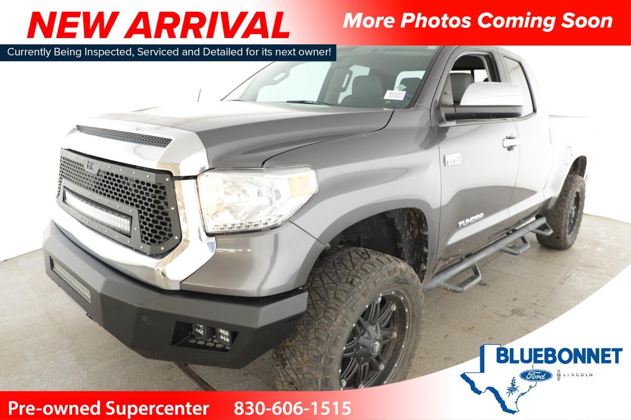 2015 Toyota Tundra 4WD Truck