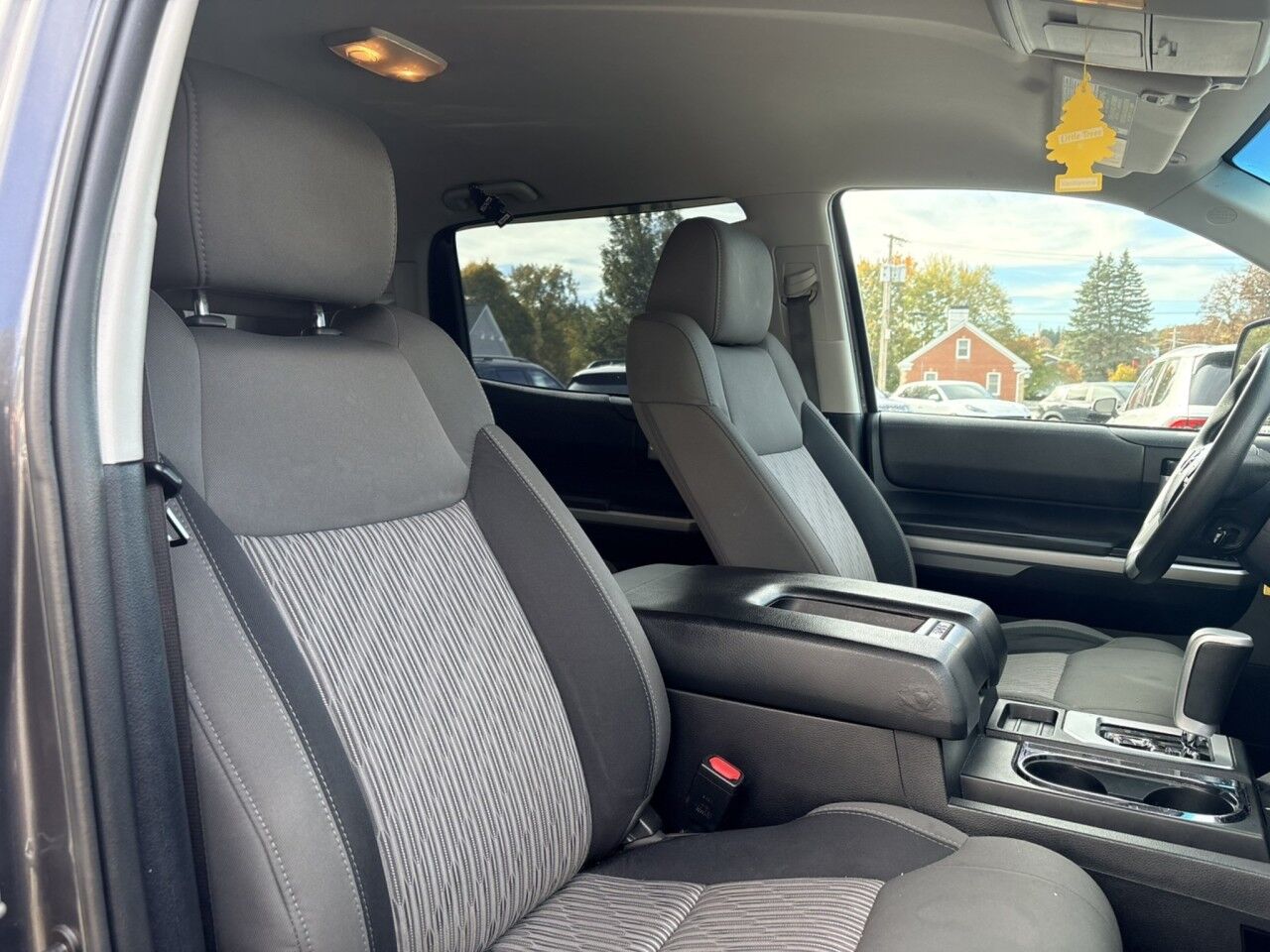2015 Toyota Tundra 4WD Truck SR5 Fitchburg MA