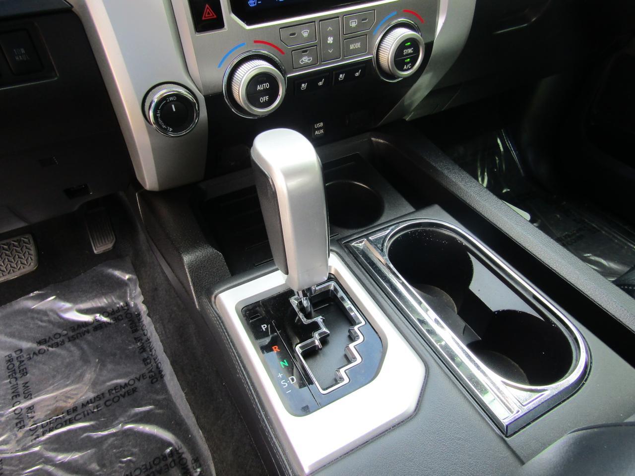 2015 Toyota Tundra CrewMax 5.7L FFV V8 6-Spd AT Platinum (Natl) Grand Prairie TX