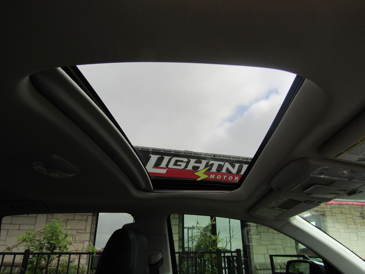 2015 Toyota Tundra CrewMax 5.7L FFV V8 6-Spd AT Platinum (Natl) Grand Prairie TX