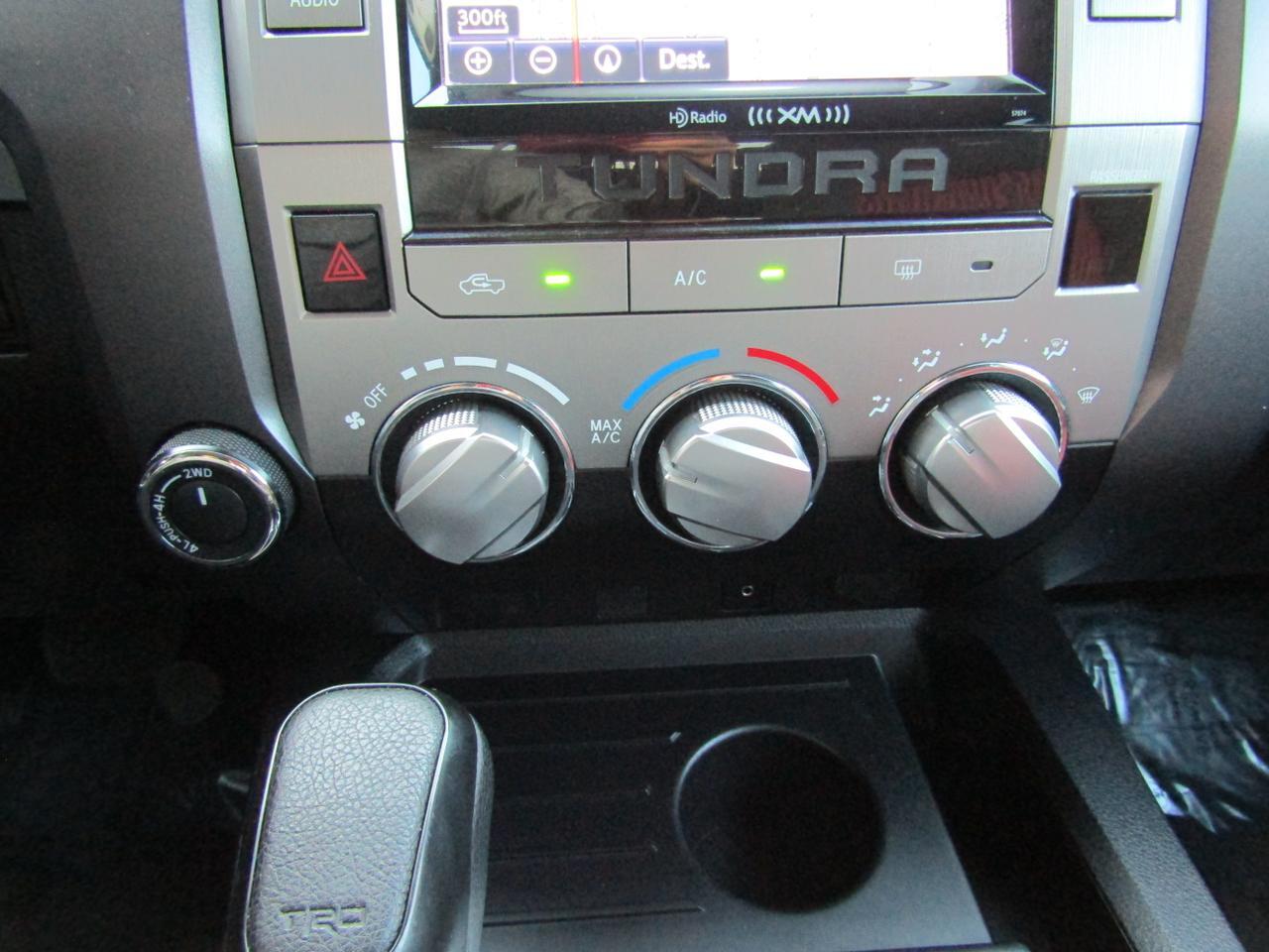 2015 Toyota Tundra CrewMax 5.7L FFV V8 6-Spd AT SR5 (Natl) Grand Prairie TX