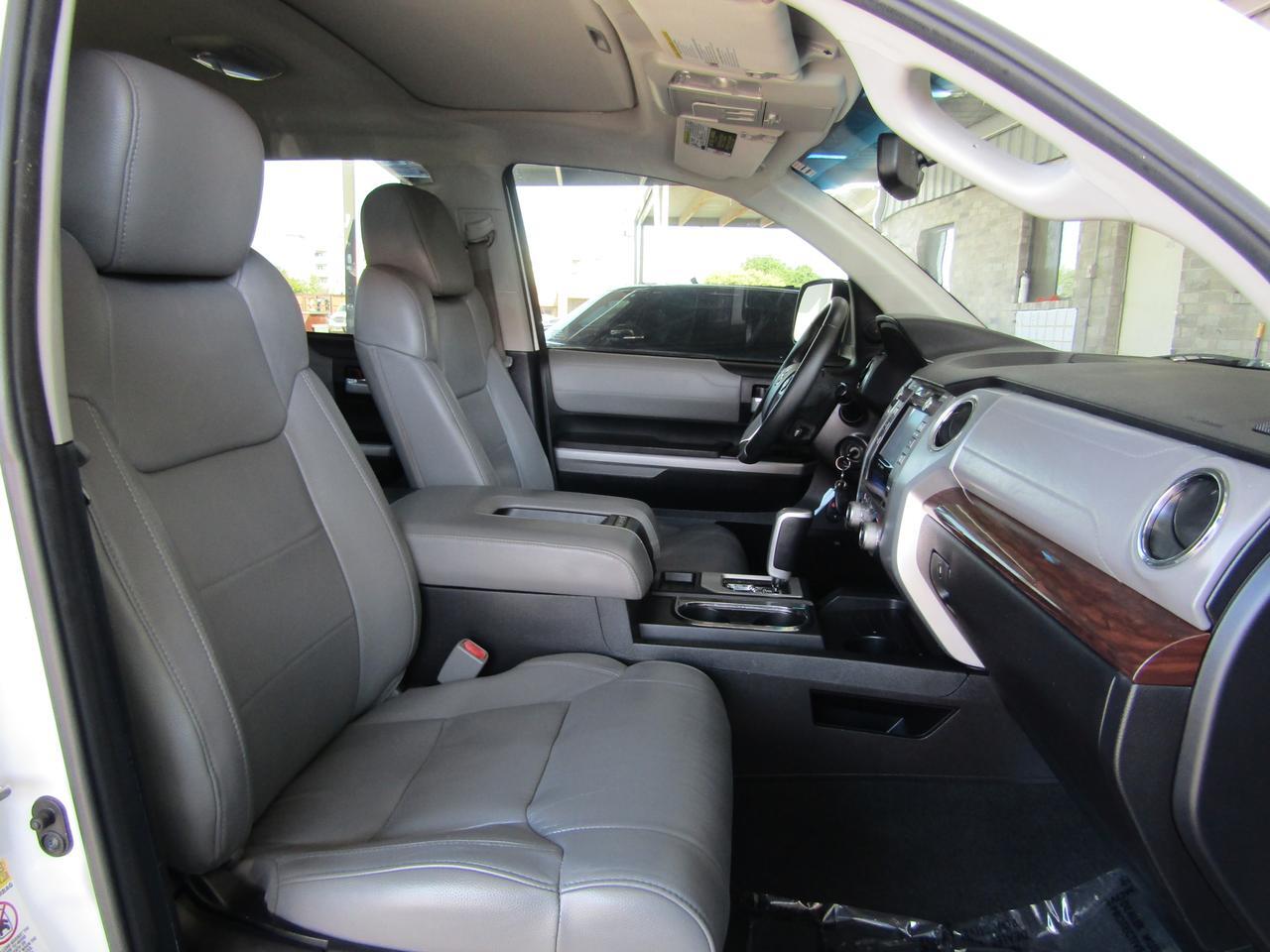 2015 Toyota Tundra CrewMax 5.7L V8 6-Spd AT LTD (Natl) Grand Prairie TX