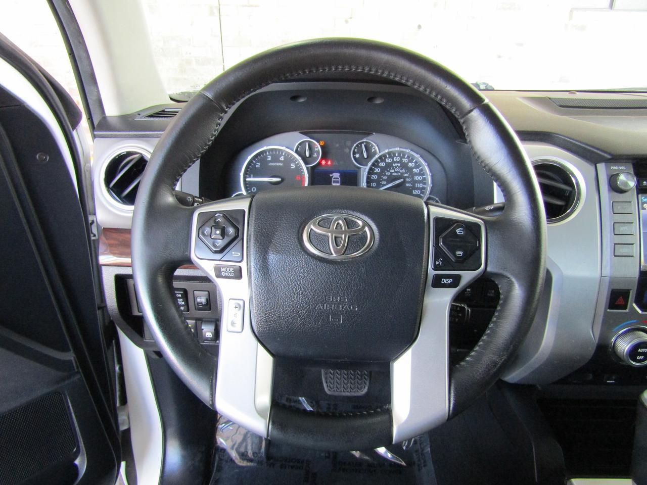 2015 Toyota Tundra CrewMax 5.7L V8 6-Spd AT LTD (Natl) Grand Prairie TX