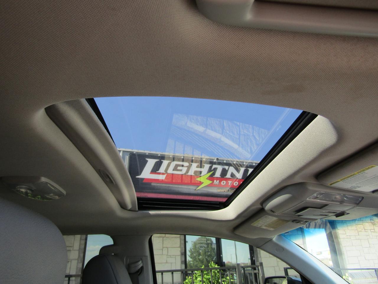 2015 Toyota Tundra CrewMax 5.7L V8 6-Spd AT LTD (Natl) Grand Prairie TX