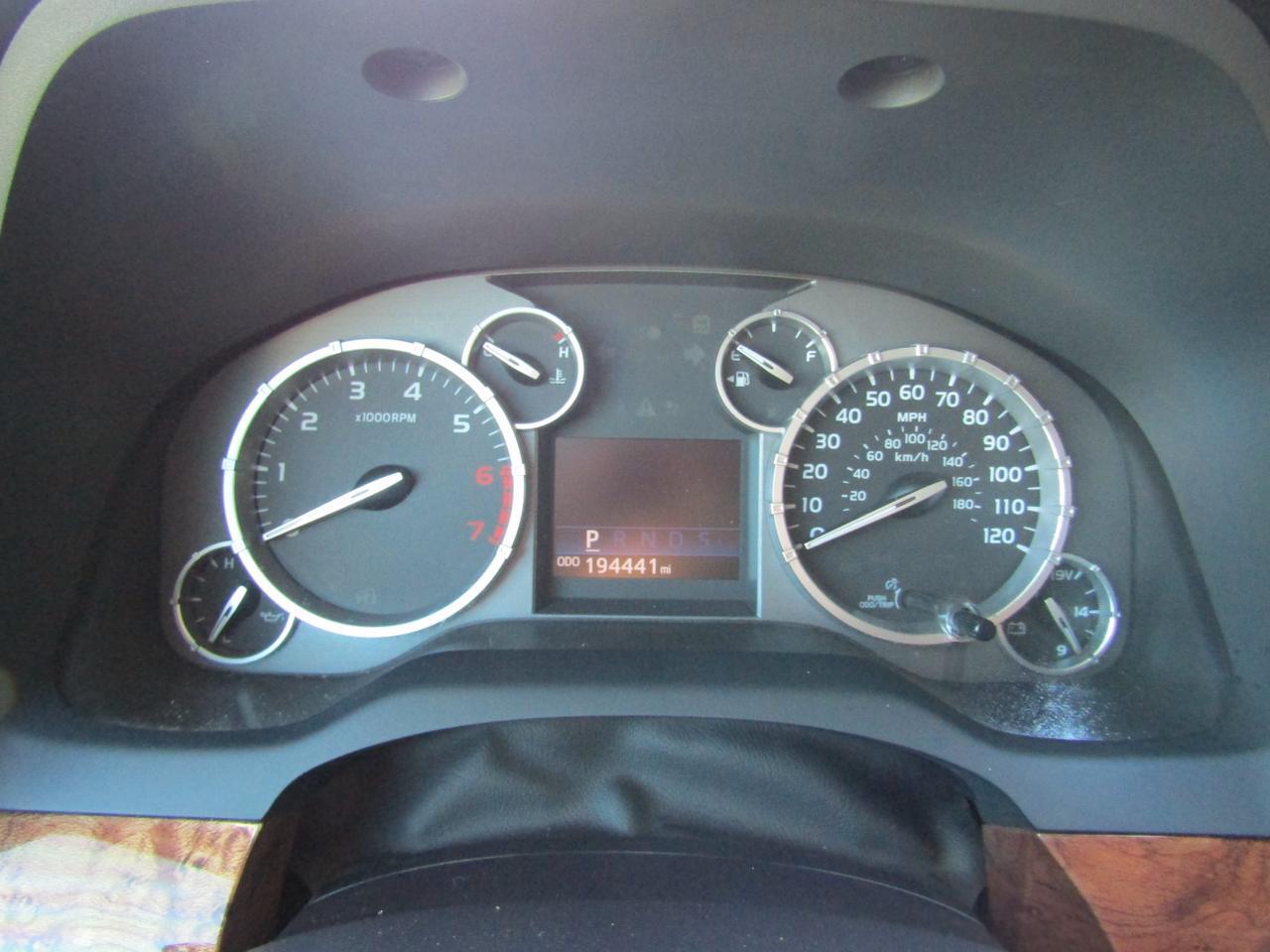 2015 Toyota Tundra CrewMax 5.7L V8 6-Spd AT Platinum (Natl) Grand Prairie TX