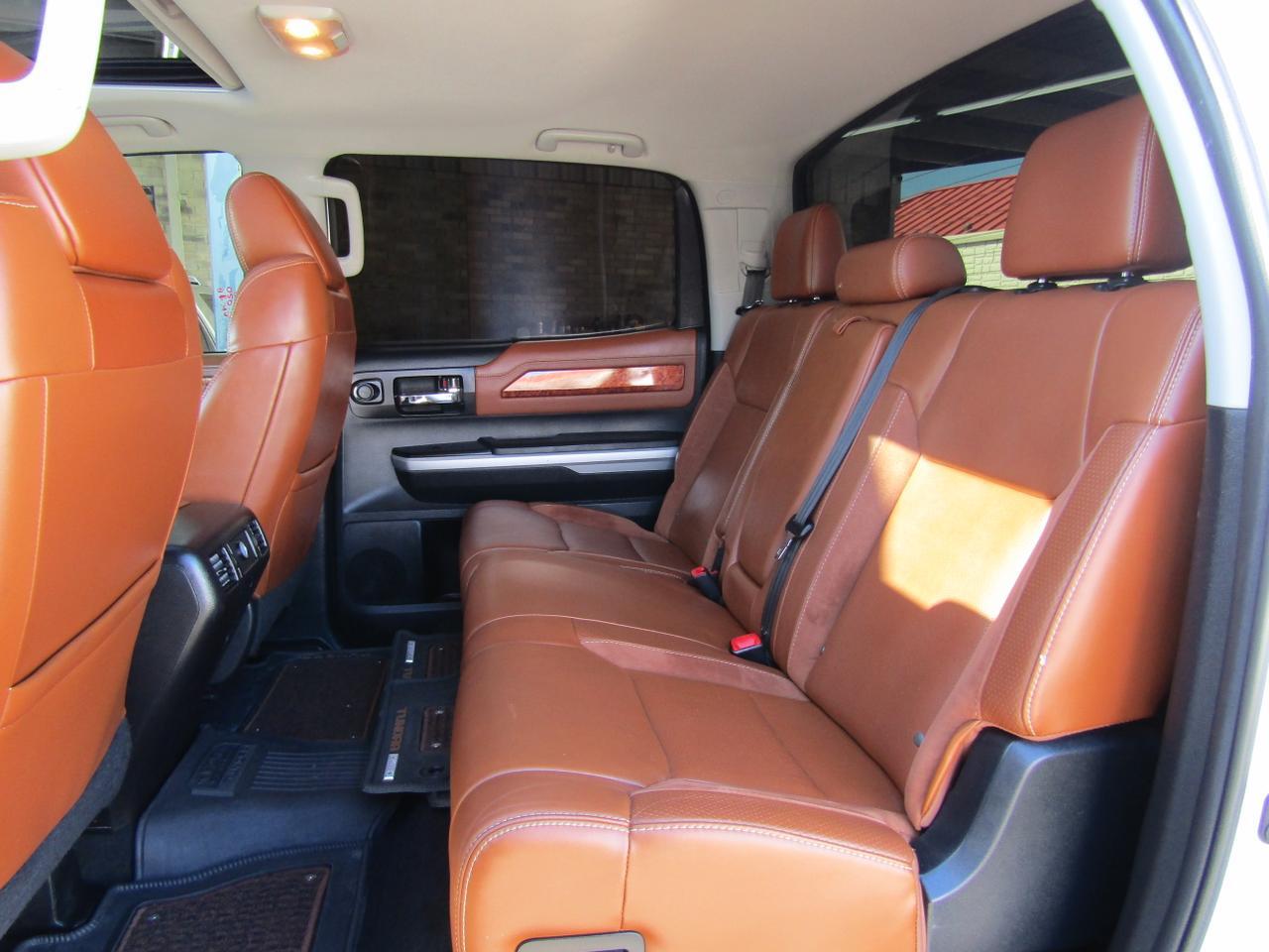 2015 Toyota Tundra CrewMax 5.7L V8 6-Spd AT Platinum (Natl) Grand Prairie TX