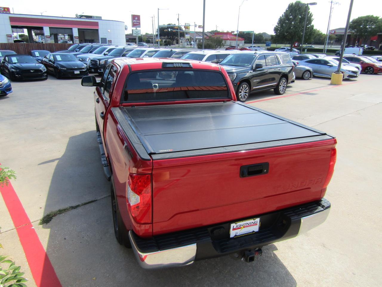 2015 Toyota Tundra CrewMax 5.7L V8 6-Spd AT SR5 (Natl) Grand Prairie TX