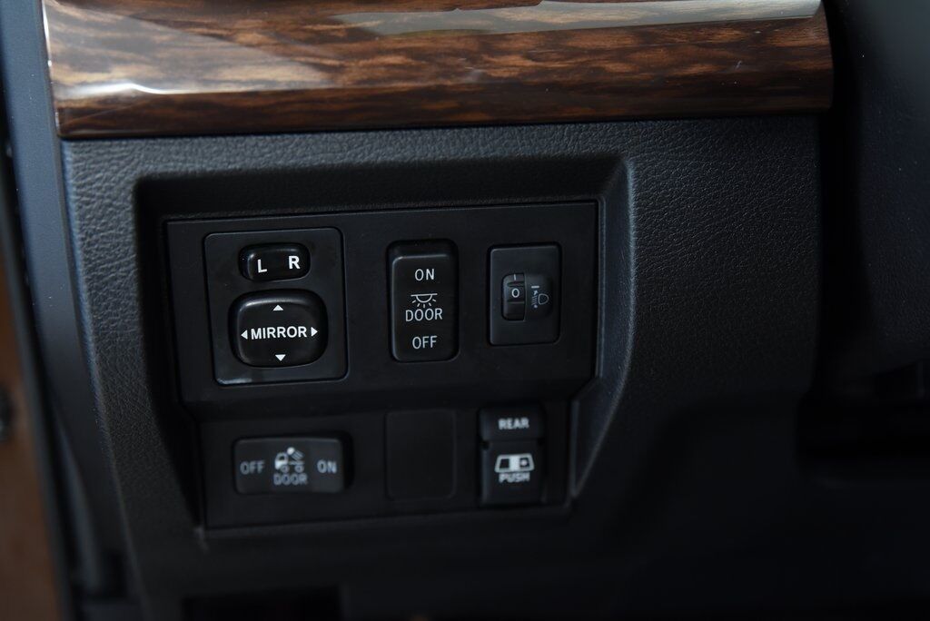2015 Toyota Tundra Limited Akron OH