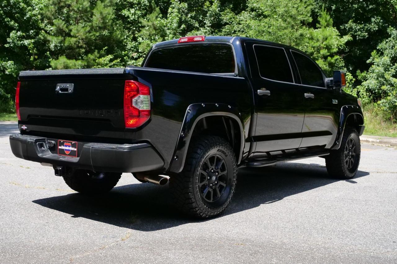 2015 Toyota Tundra SR5 4X4 / TRD Off Road / 5.7L V8 / Upgrades! High Point NC