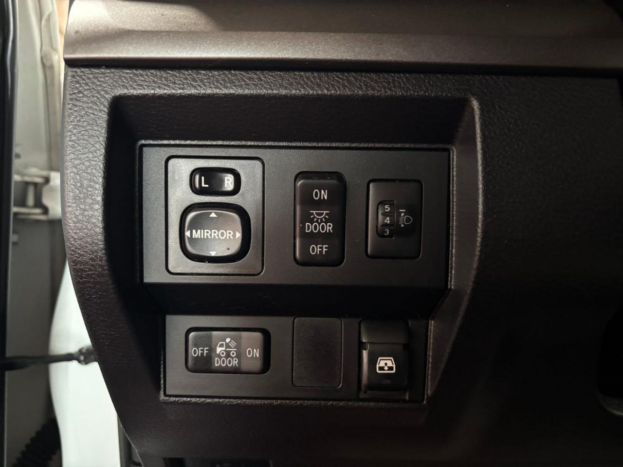 2015 Toyota Tundra SR5 5.7L V8 Franklin OH