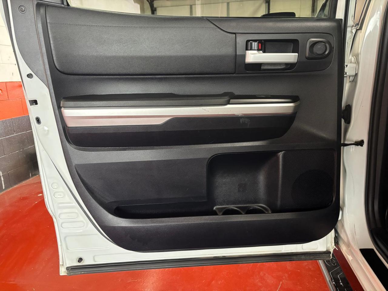 2015 Toyota Tundra SR5 5.7L V8 Franklin OH