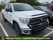 2015 Toyota Tundra SR5 CrewMax 5.7L V8 6-Spd AT SR5 South Burlington VT 2015 Toyota Tundra SR5 CrewMax 5.7L V8 6-Spd AT SR5 South Burlington VT