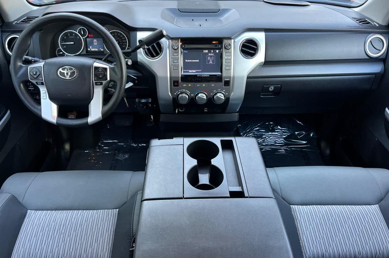 2015 Toyota Tundra SR5