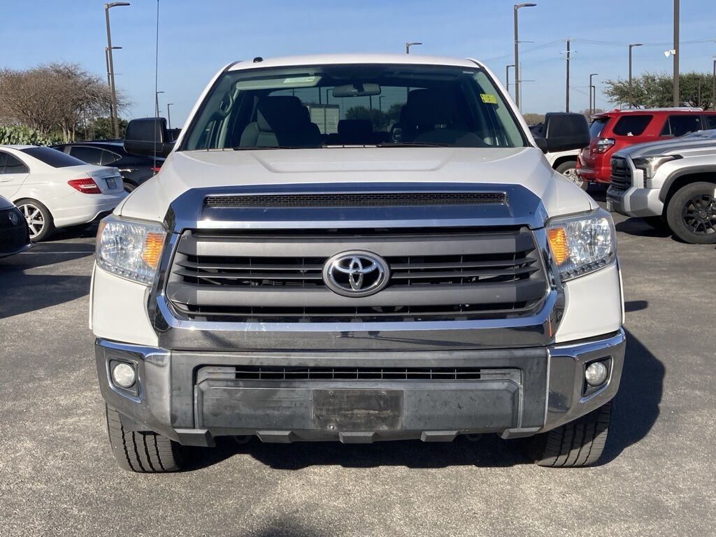 2015 Toyota Tundra SR5