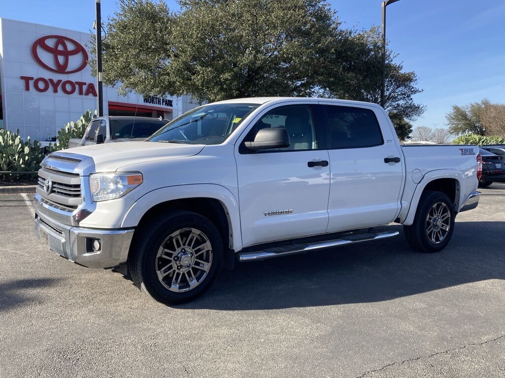 2015 Toyota Tundra SR5