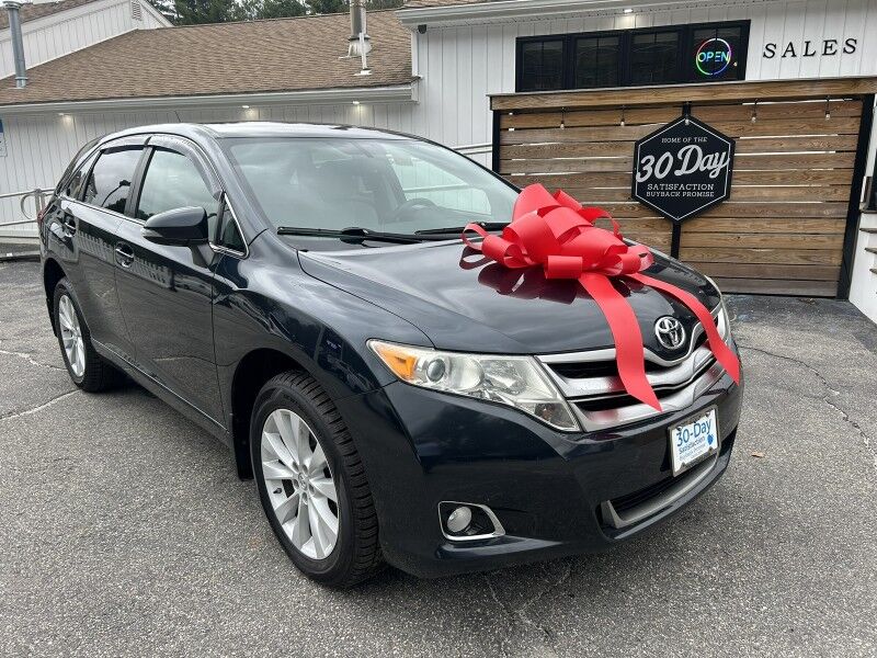 2015 Toyota Venza LE - LOW MILES - VERY CLEAN UNDERNEATH