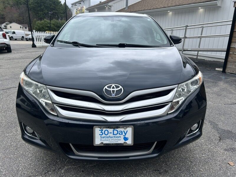 2015 Toyota Venza LE - LOW MILES - VERY CLEAN UNDERNEATH Webster MA