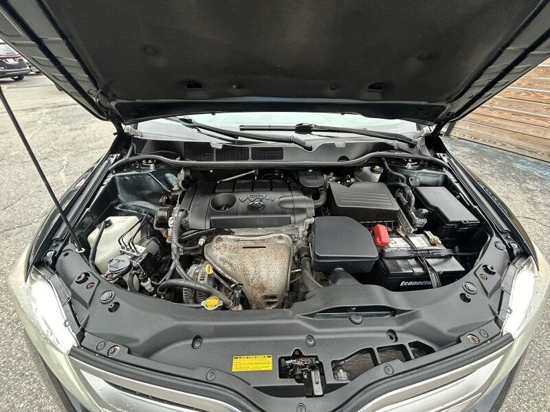 2015 Toyota Venza LE - LOW MILES - VERY CLEAN UNDERNEATH Webster MA