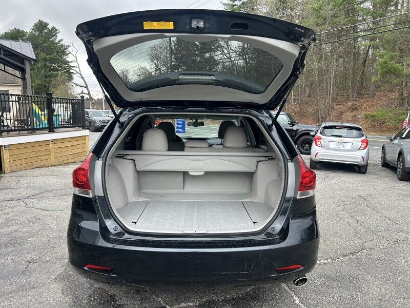 2015 Toyota Venza LE - LOW MILES - VERY CLEAN UNDERNEATH Webster MA