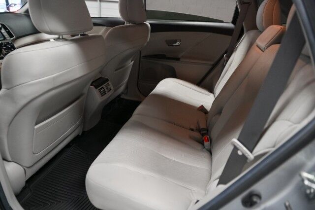 2015 Toyota Venza LE 4dr SUV Chicago IL