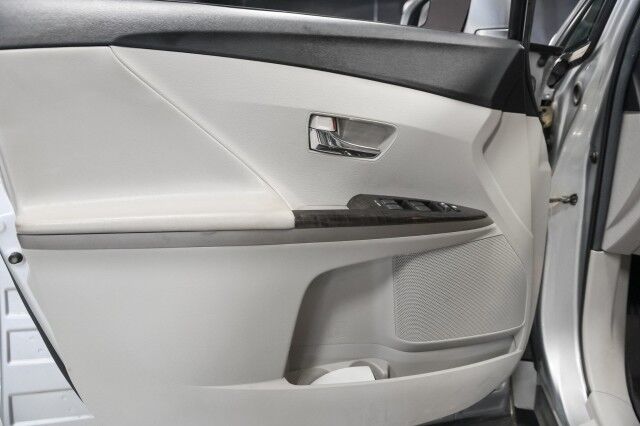 2015 Toyota Venza LE 4dr SUV Chicago IL