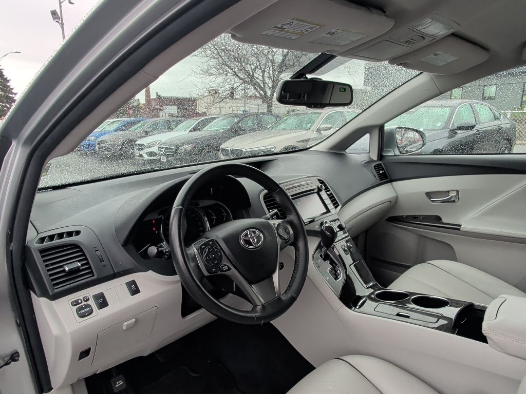 2015 Toyota Venza XLE Worcester MA