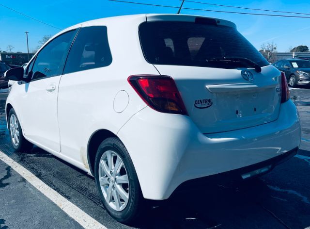 2015 Toyota Yaris - HD LE 3-Door AT