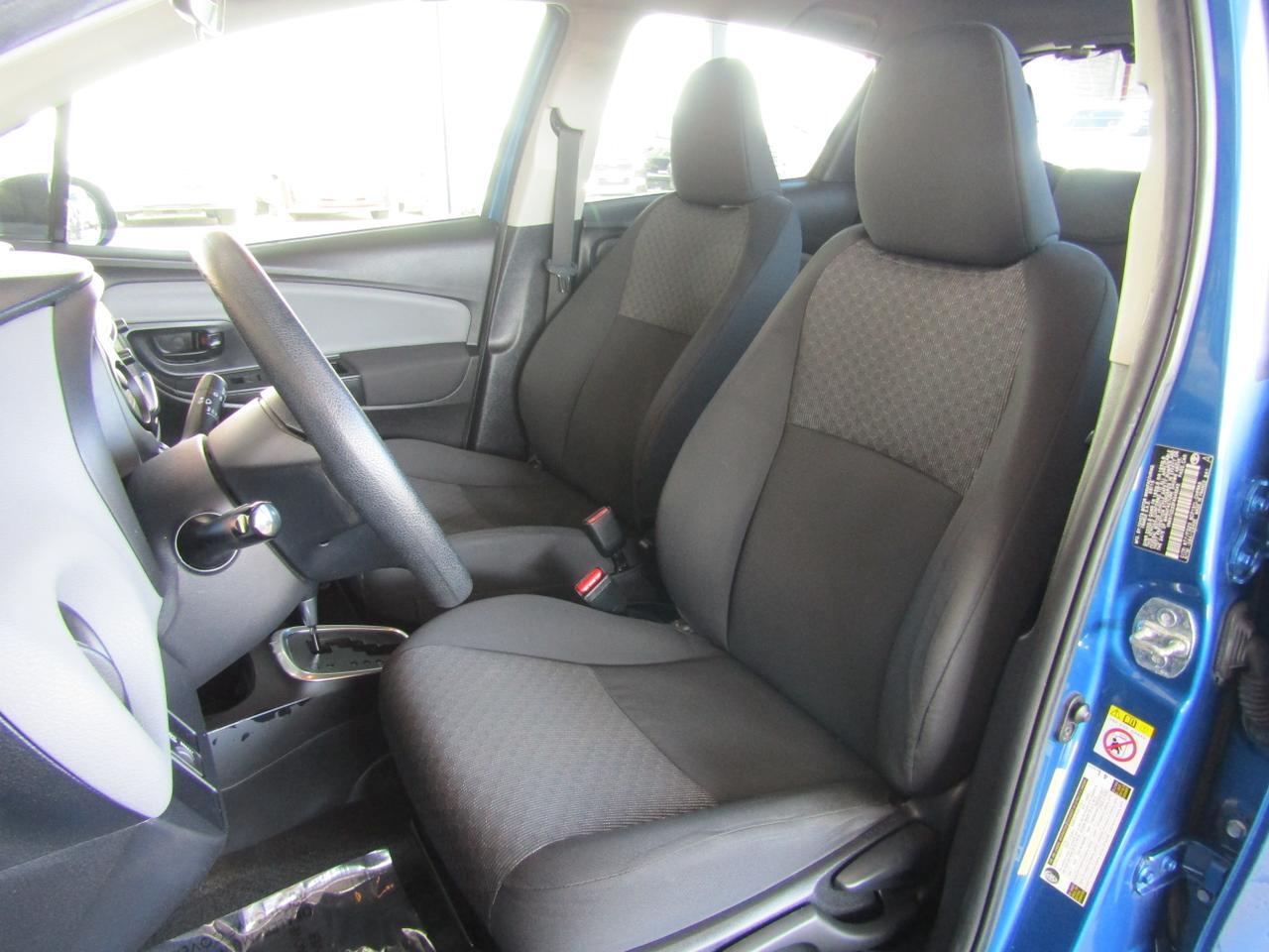 2015 Toyota Yaris 5dr Liftback Auto L (Natl) Grand Prairie TX