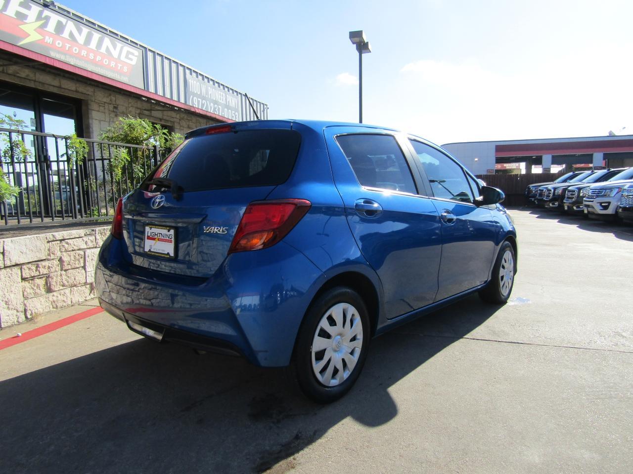 2015 Toyota Yaris 5dr Liftback Auto L (Natl) Grand Prairie TX