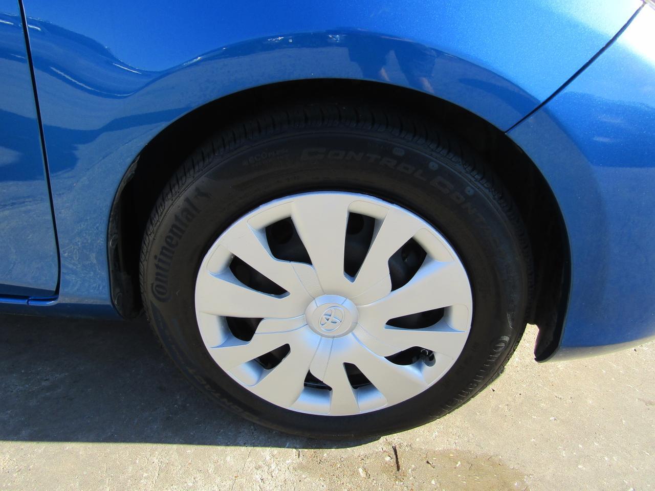 2015 Toyota Yaris 5dr Liftback Auto L (Natl) Grand Prairie TX