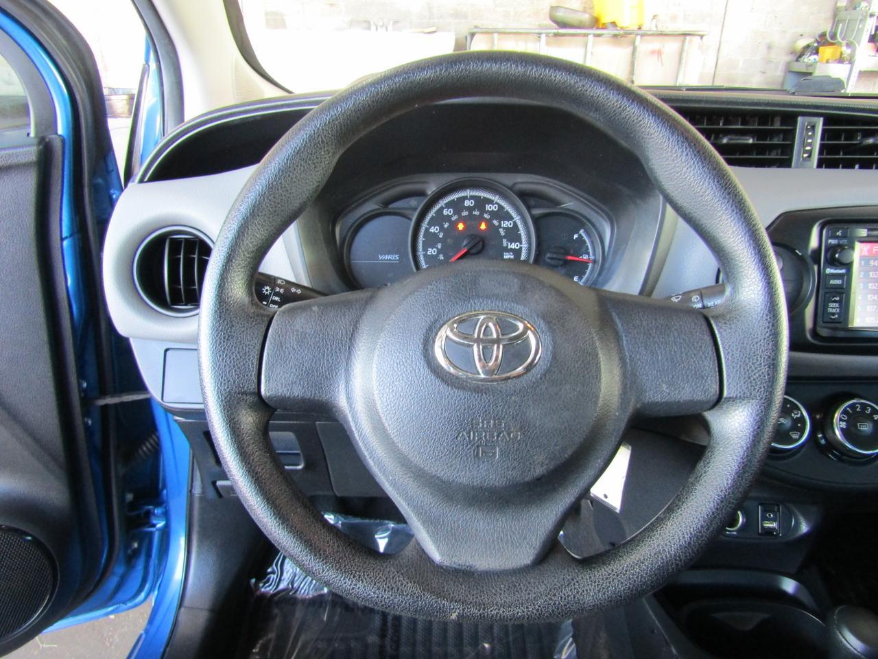 2015 Toyota Yaris 5dr Liftback Auto L (Natl) Grand Prairie TX
