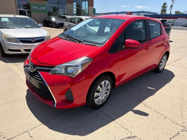 2015 Toyota Yaris L 5-Door Liftback AT's photo
