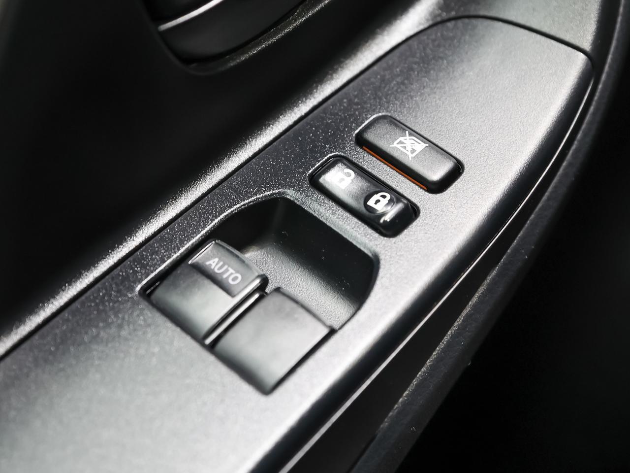 2015 Toyota Yaris L Cranberry PA