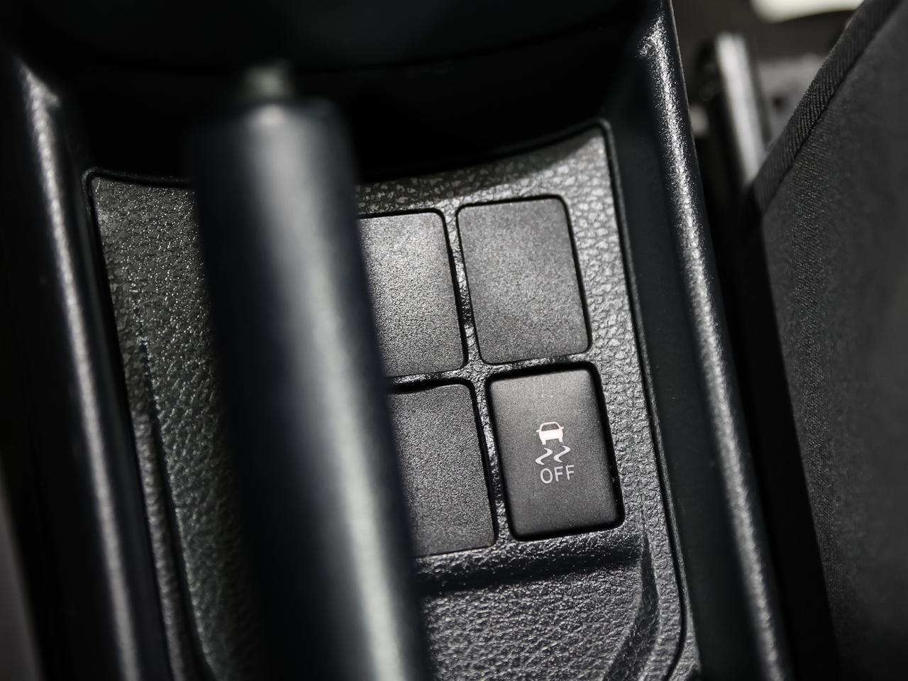 2015 Toyota Yaris L Cranberry PA